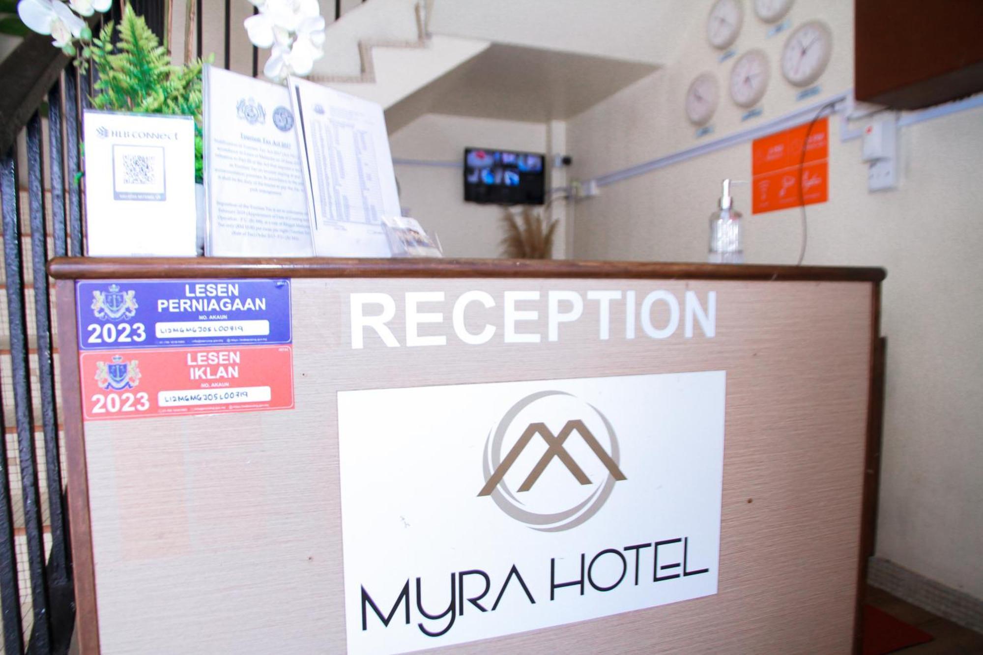 Myra Hotel Мерсинг Экстерьер фото