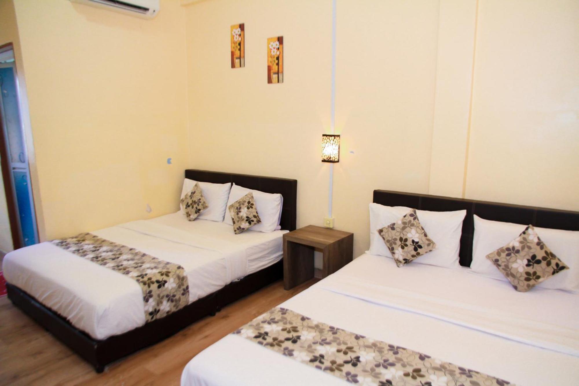 Myra Hotel Мерсинг Экстерьер фото