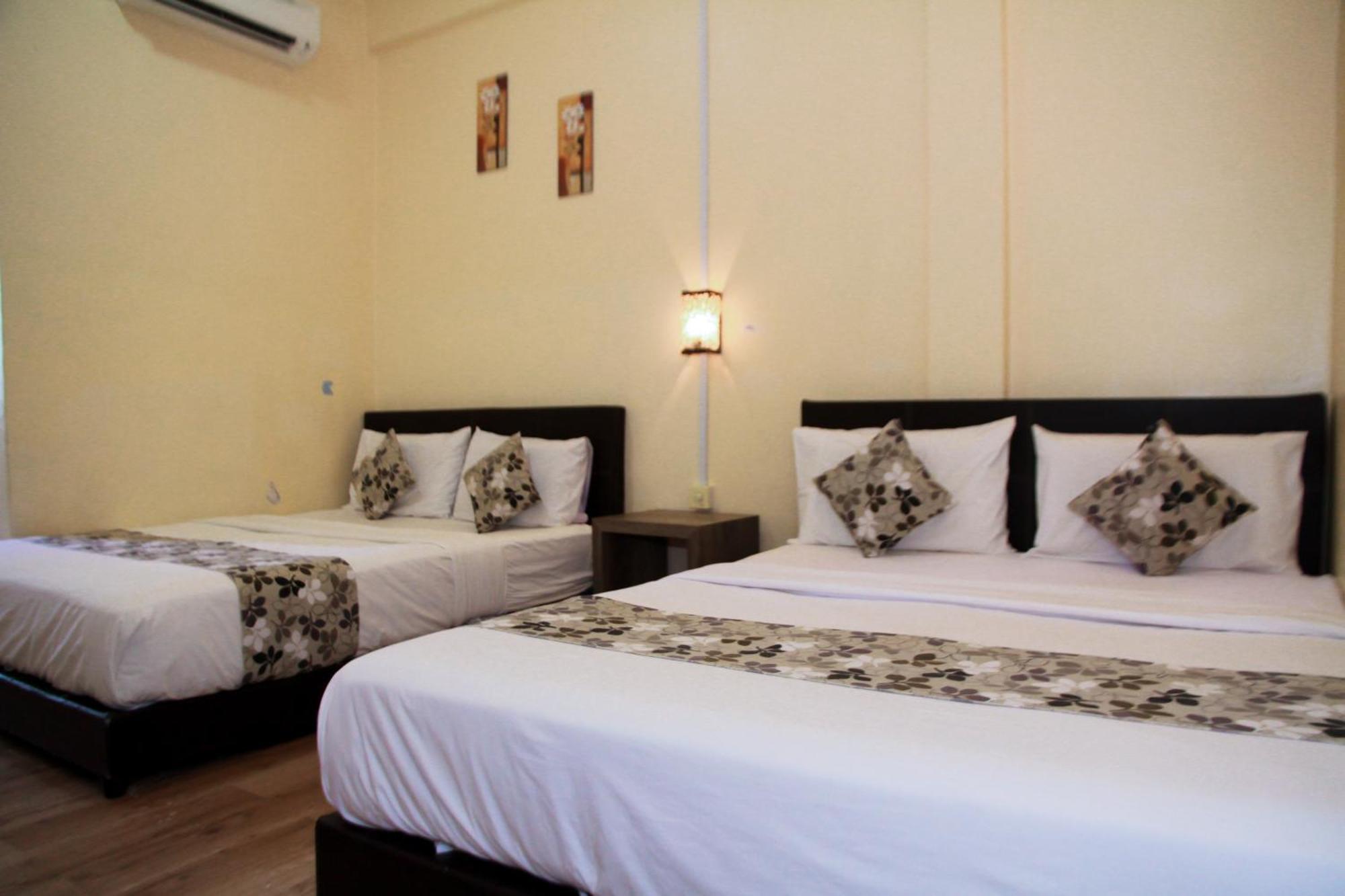 Myra Hotel Мерсинг Экстерьер фото