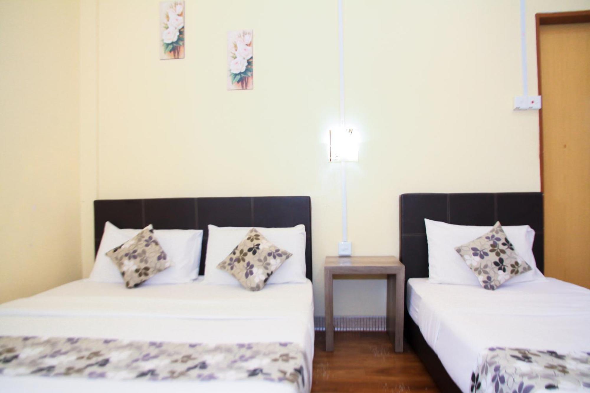 Myra Hotel Мерсинг Экстерьер фото