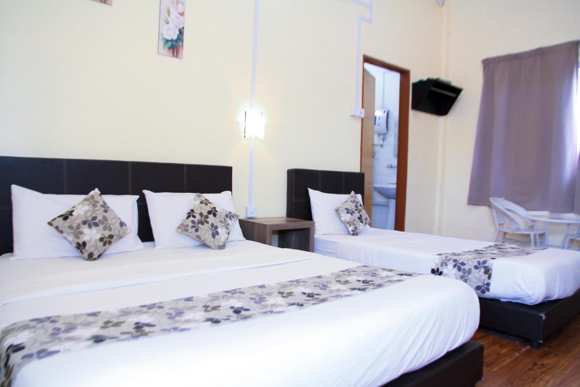 Myra Hotel Мерсинг Экстерьер фото